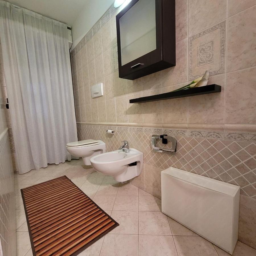 Chic & Relax Apartment Rimini Bagian luar foto